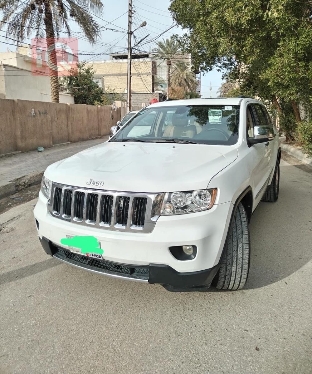 جيب جراند شيروكي